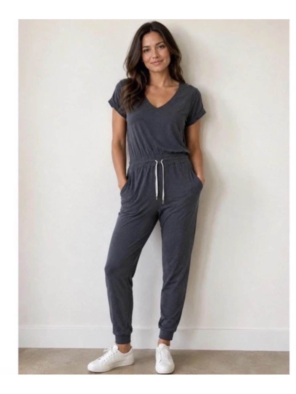 Vuori Charcoal Gray Ultra Soft Lux V-Neck Jogger Jumpsuit Size Large